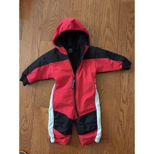 Molehill Mt Equipment Infant Snowsuit 3/9 mo Red Black One Piece Hooded